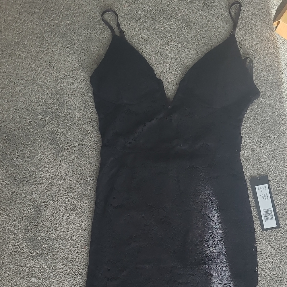 Elegant Black Lace Dress